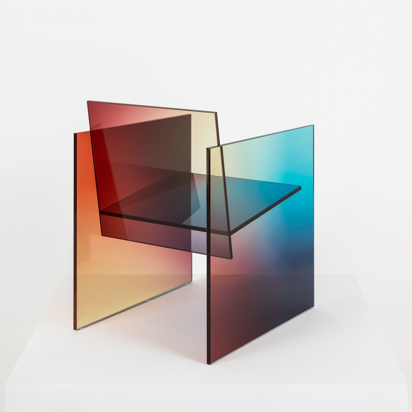 Glass chair 2025