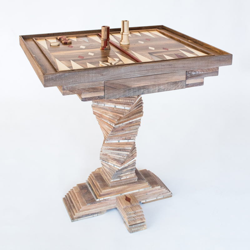 Hillsideout - Backgammon Tea Table