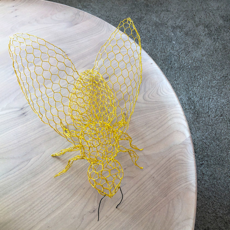 Benedetta Mori Ubaldini - Bee