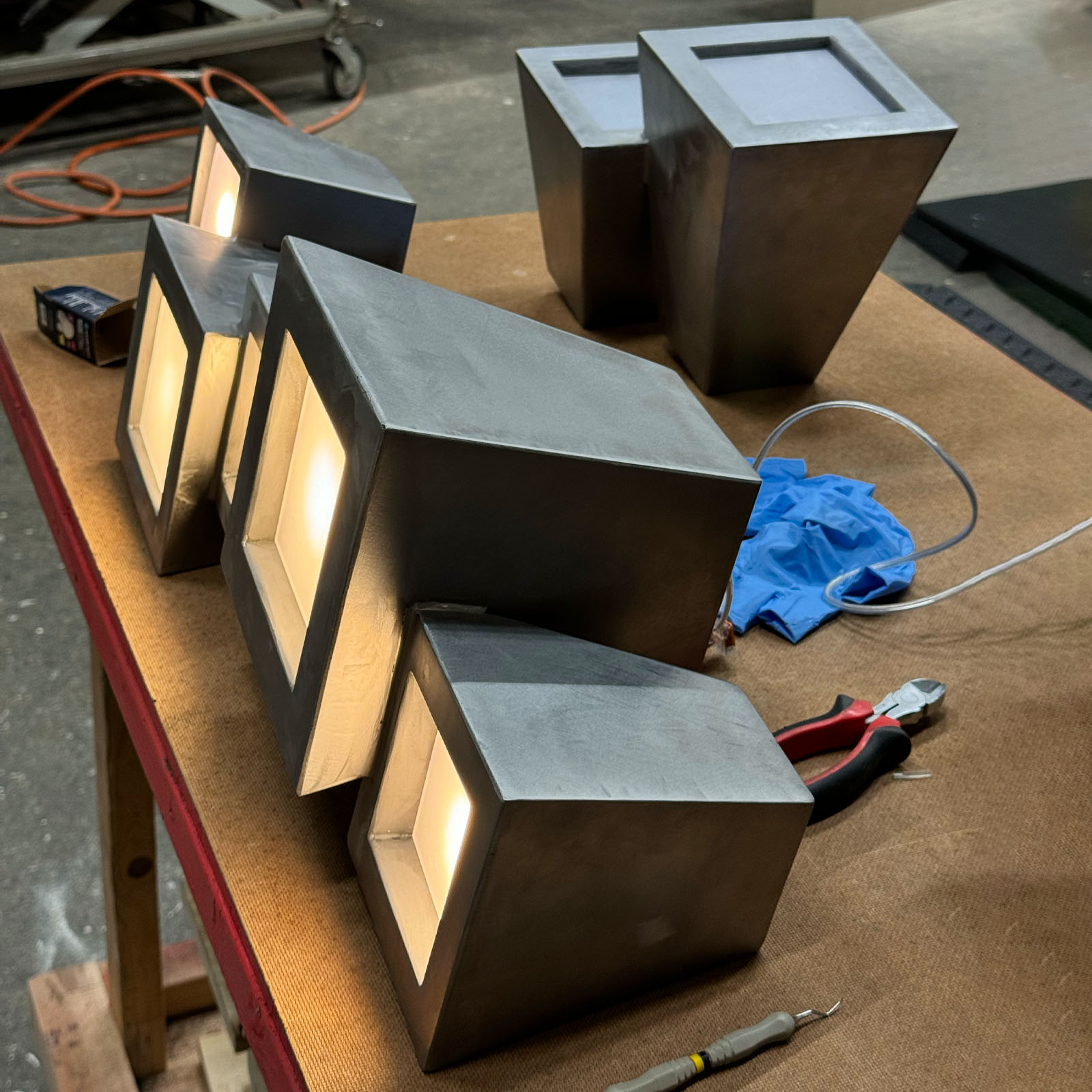 Dirk Duif - It's cloudy lamp