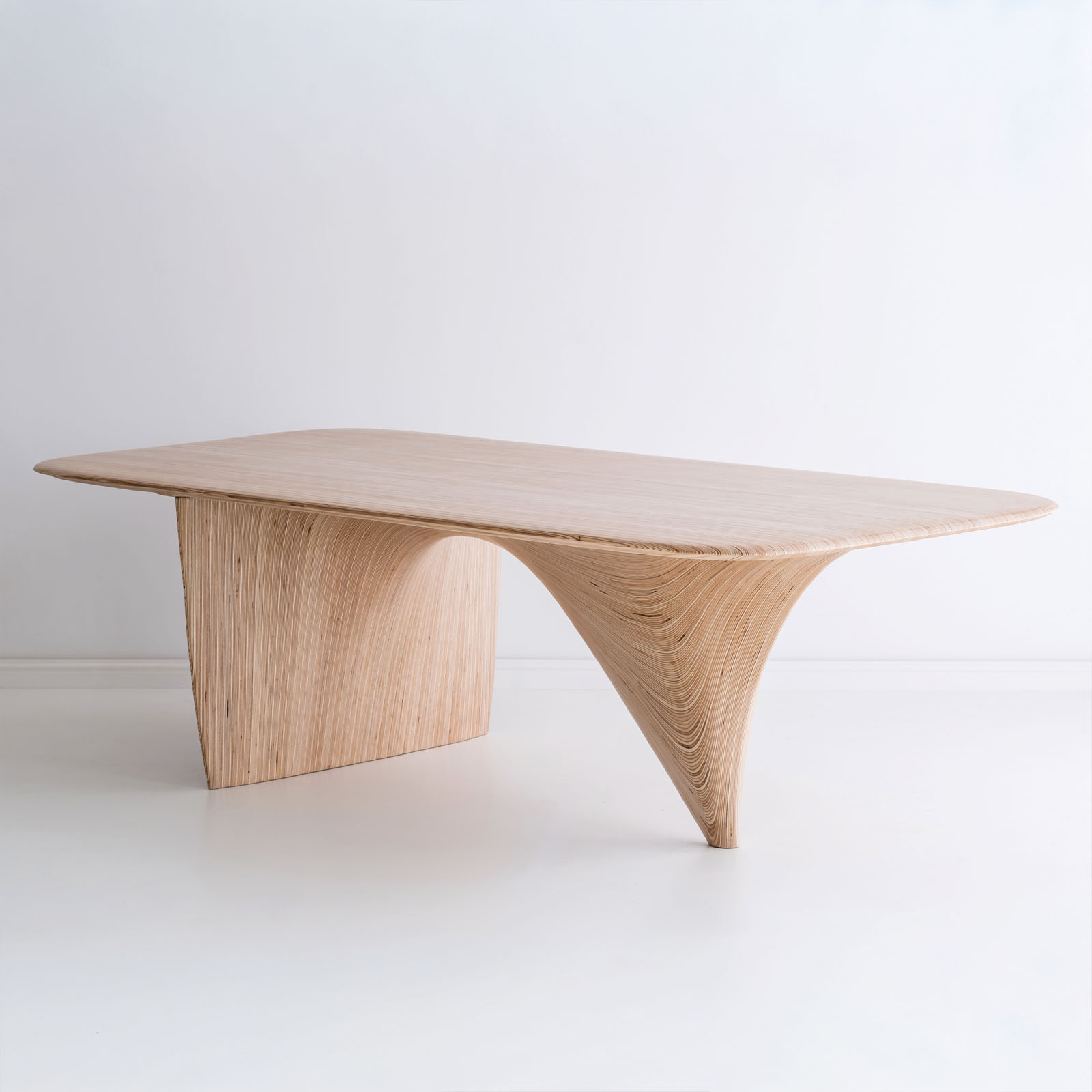 CyrylZ Design - Flow table