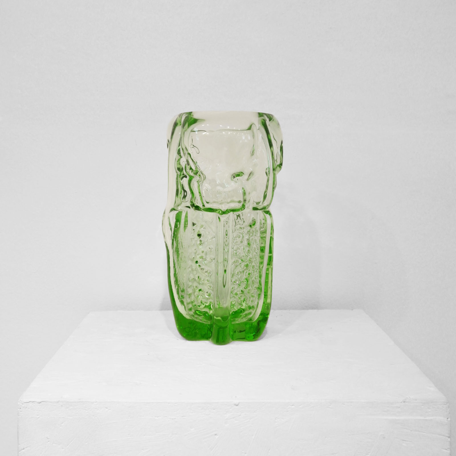 Hana Hillerova - Remix vassel M green