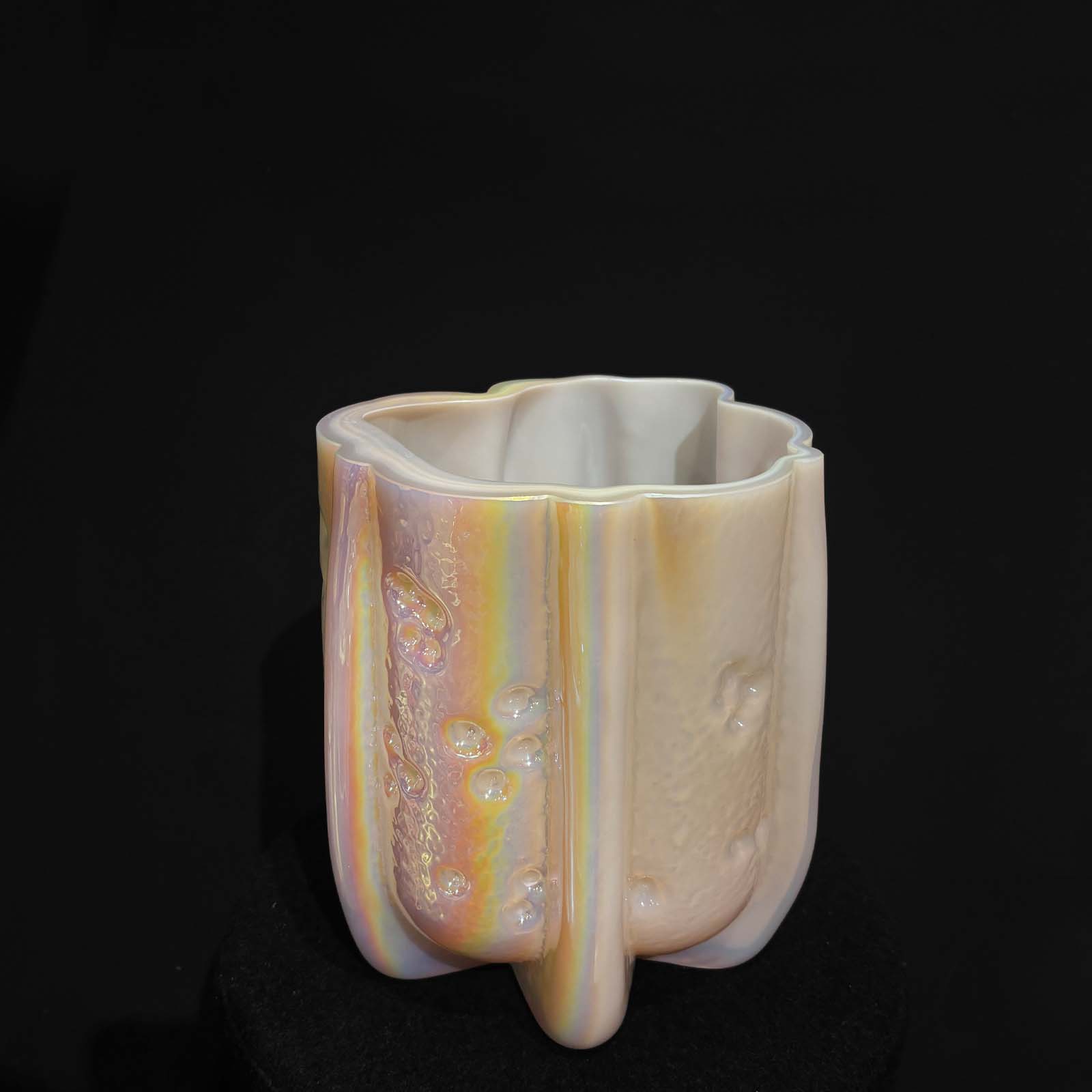 Hana Hillerova - Remix vessel L pearl