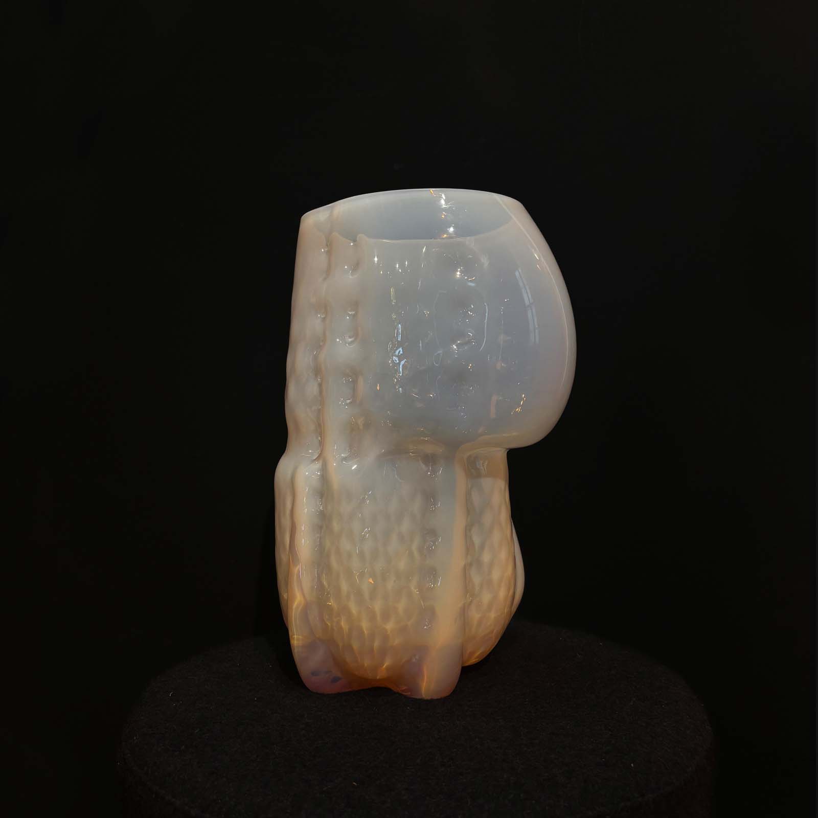 Hana Hillerova - Remix vessel M pearl