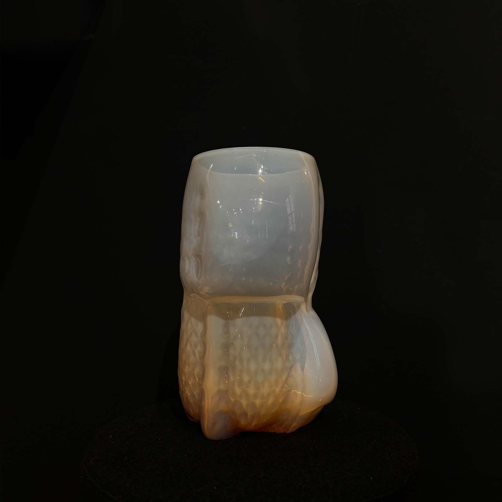 Hana Hillerova - Remix vessel M pearl