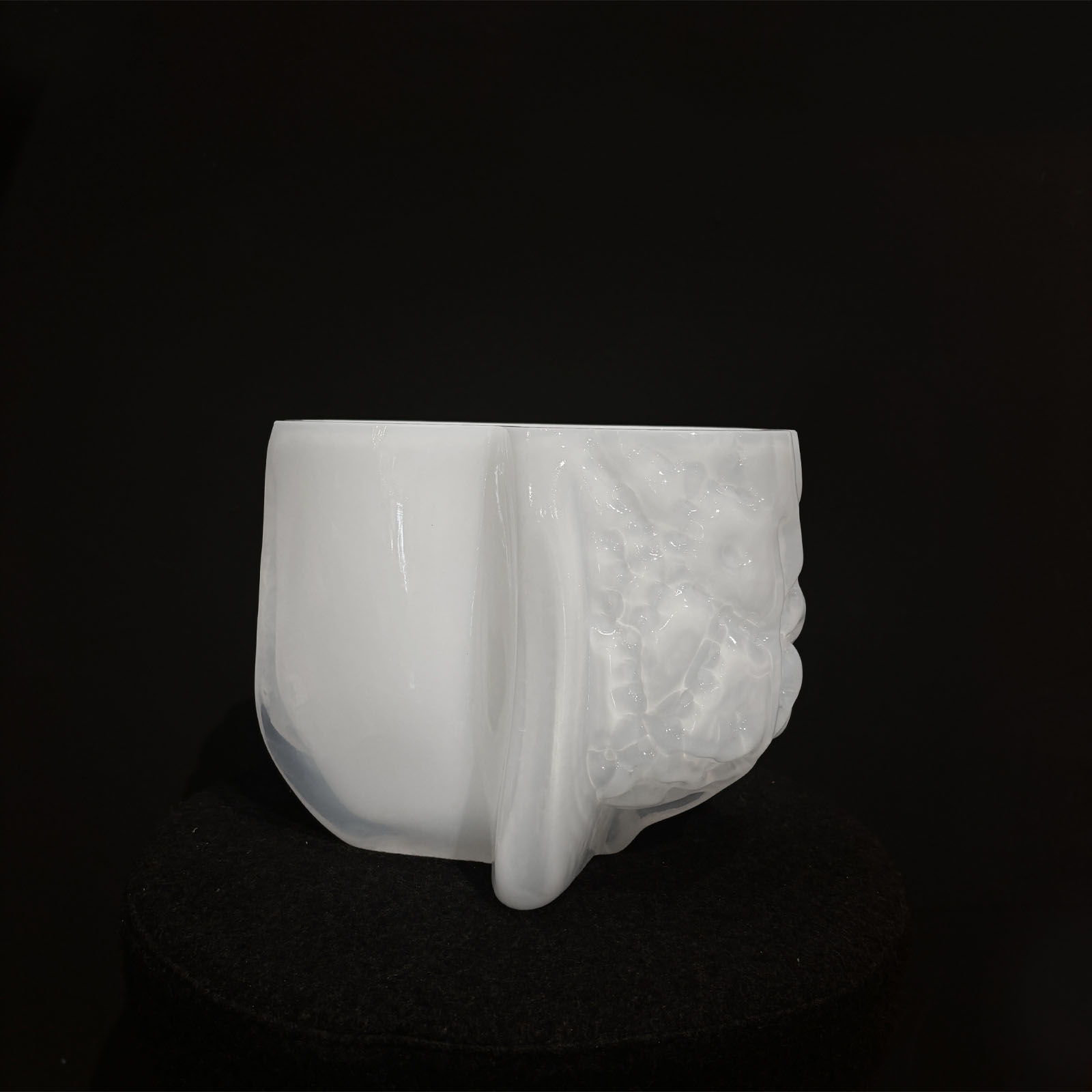 Hana Hillerova - Remix vessel S white