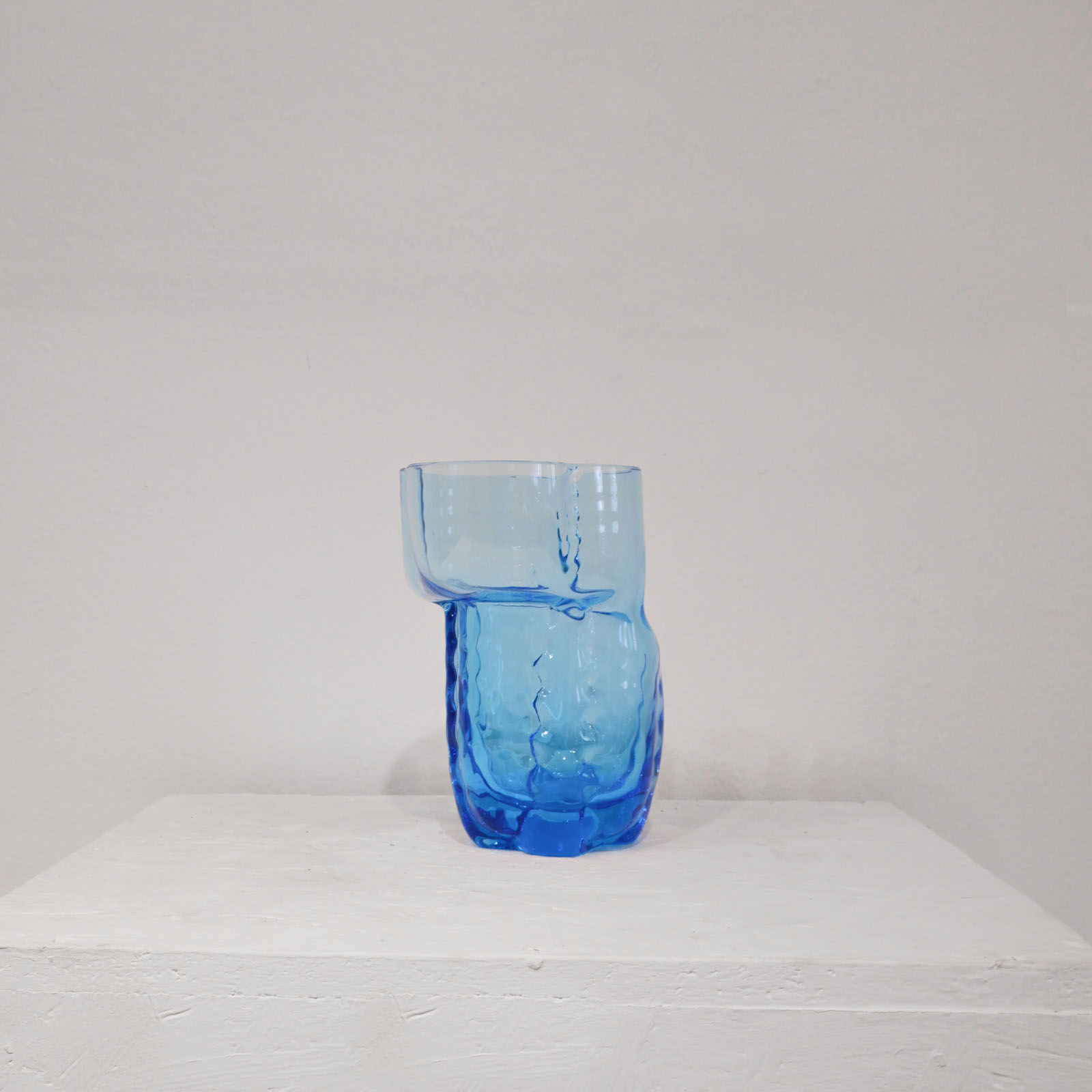 Hana Hillerova - Remix vassel S blue